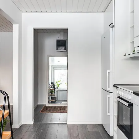 Cozy 1Br Apartment Next To The Beach With Free Parking Lahti Exterior photo