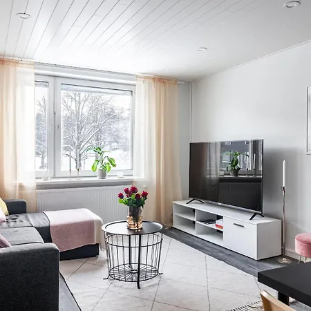 Cozy 1Br Apartment Next To The Beach With Free Parking Lahti Exterior photo