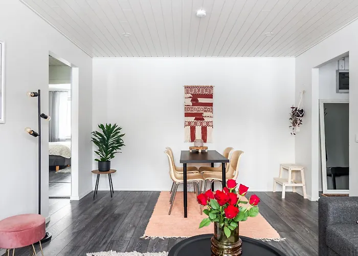 Cozy 1Br Apartment Next To The Beach With Free Parking